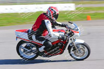 media/Jan-20-2023-Fastrack Riders (Fri) [[f2ad32aba3]]/Level 1/session 3 turn 9/